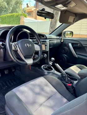 Toyota Scion 2.5, снимка 4