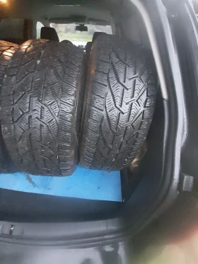 Mercedes-Benz E 270 Facelift Design - 4499 лв. / 2300.30 € - 26077520 12