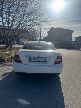Mercedes-Benz C 220, снимка 4