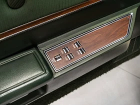 Ford Thunderbird 429* 7.0* ЕДИН СОБСТВЕНИК* ЕЛ.ПАКЕТ*  | Auto.bg — изображение 16