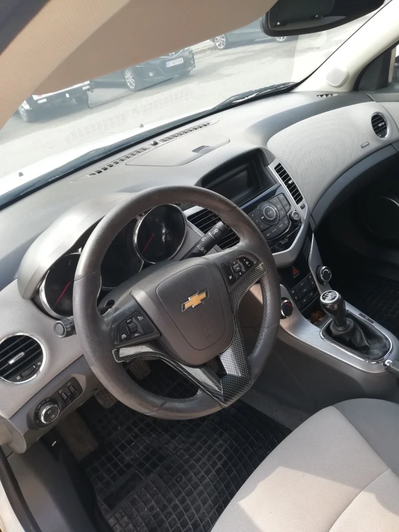 Chevrolet Cruze, снимка 7 - Автомобили и джипове - 47311998