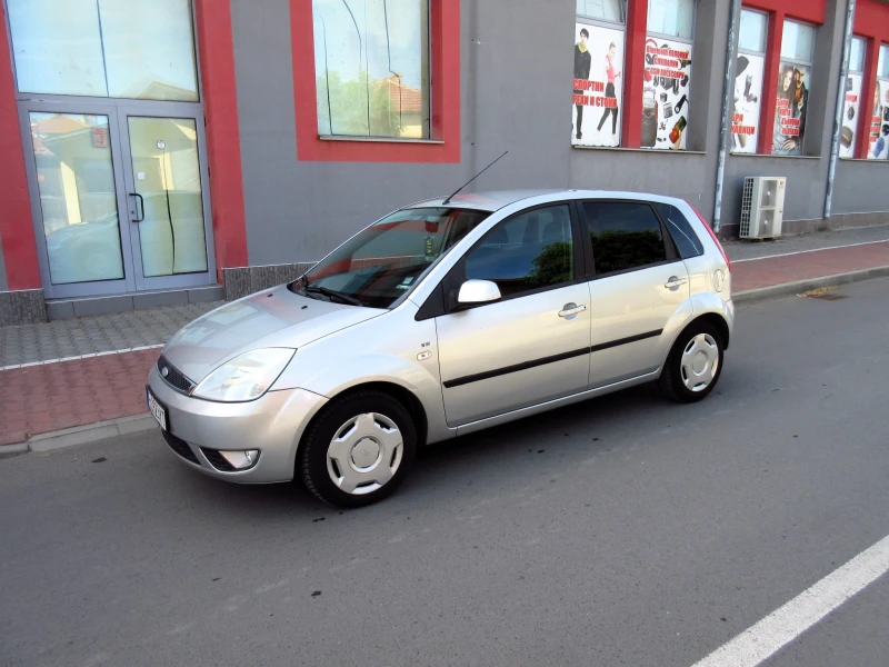 Ford Fiesta 1.4i, снимка 1 - Автомобили и джипове - 47509121