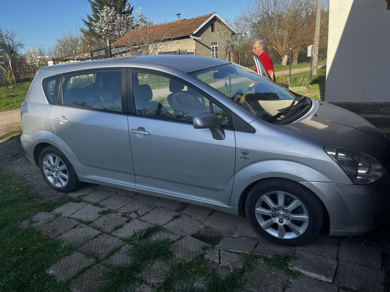 Toyota Corolla verso, снимка 5 - Автомобили и джипове - 47520110