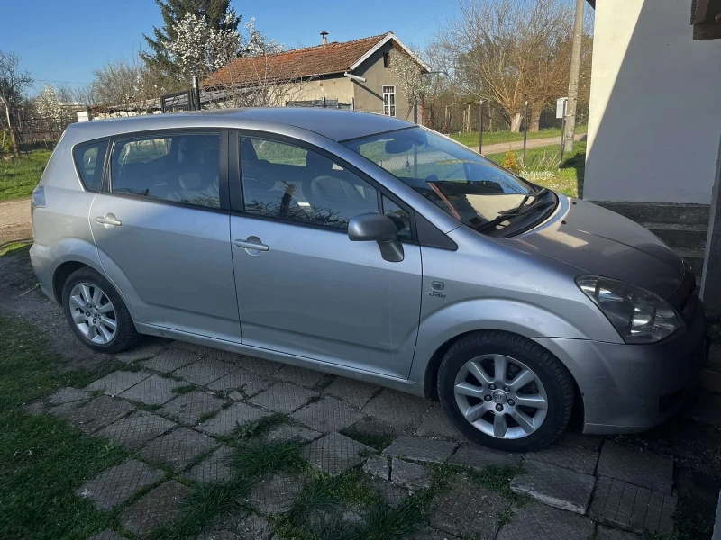 Toyota Corolla verso, снимка 13 - Автомобили и джипове - 47520110