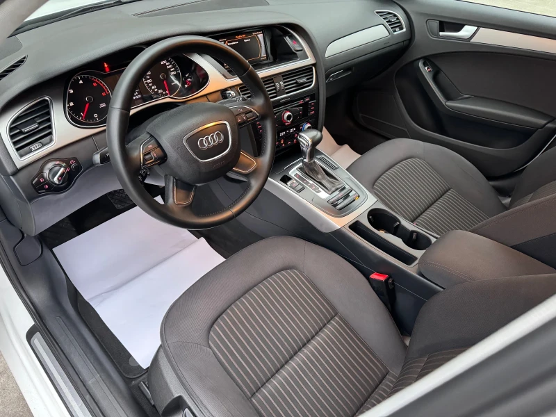 Audi A4 B8 FACELIFT 2.0 TDI 177 HP 2 ЧИФТА ДЖАНТИ С ГУМИ, снимка 10 - Автомобили и джипове - 48504191