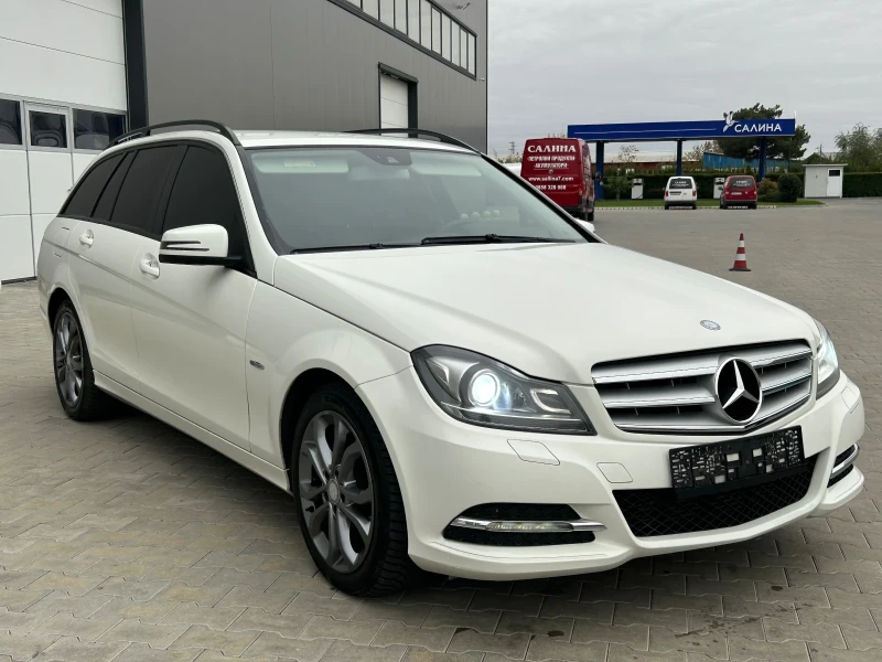 Mercedes-Benz C 200  2.2  МНОГО ДОБРО СЪСТОЯНИЕ, снимка 2 - Автомобили и джипове - 48932950