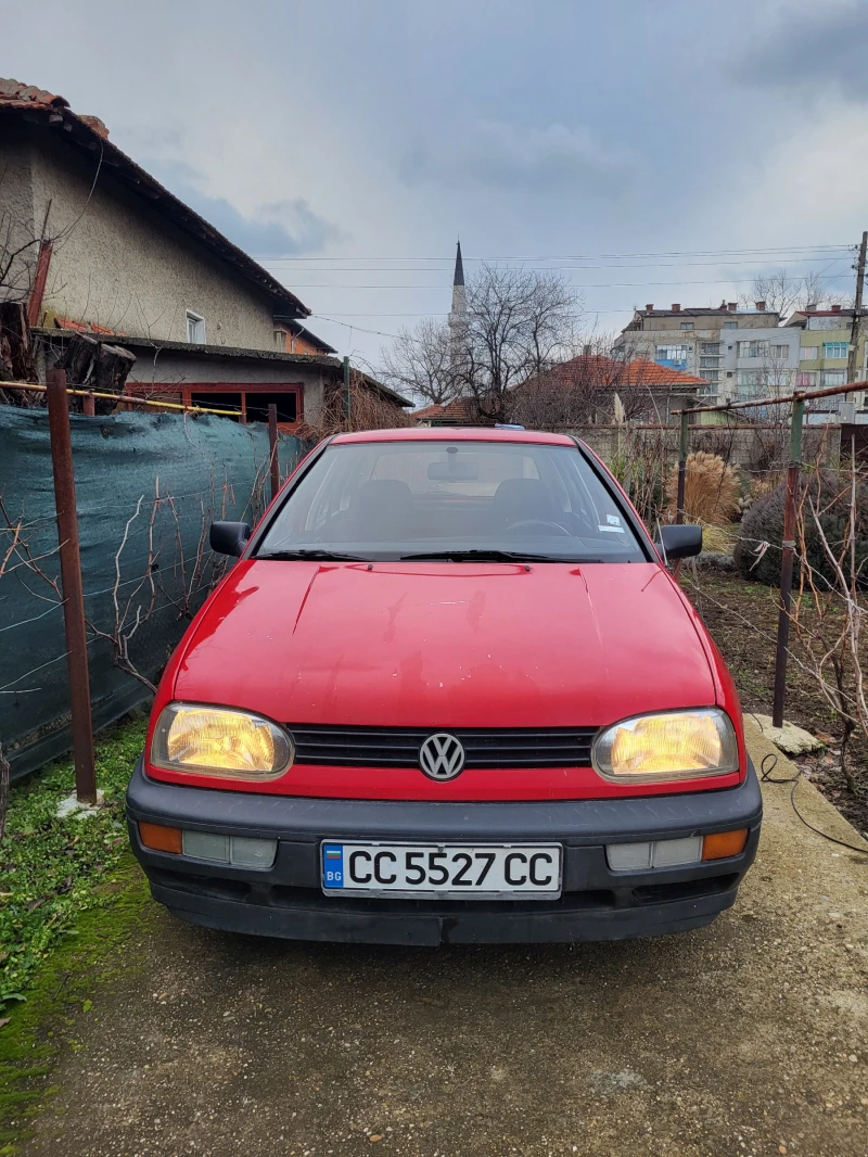 VW Golf, снимка 3 - Автомобили и джипове - 49213267