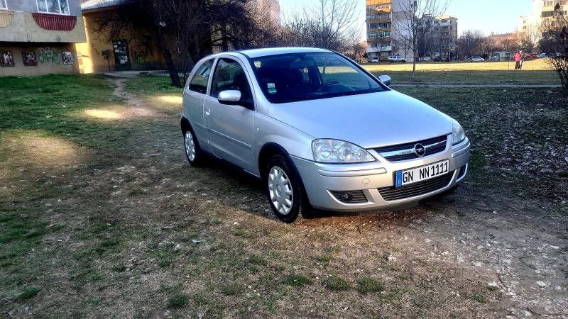 Opel Corsa 1.2i, снимка 2 - Автомобили и джипове - 49380322