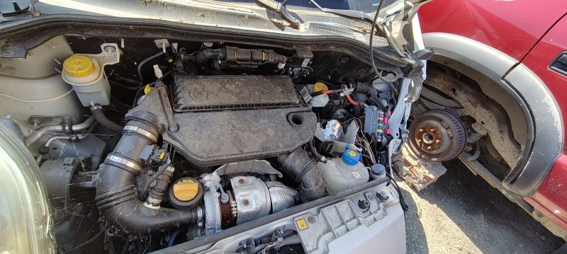 Fiat Fiorino 1.3mjat 75кс 199а900, снимка 12 - Автомобили и джипове - 51344669