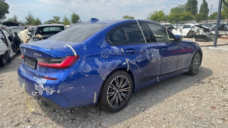 BMW 330 e, снимка 2 - Автомобили и джипове - 51638166