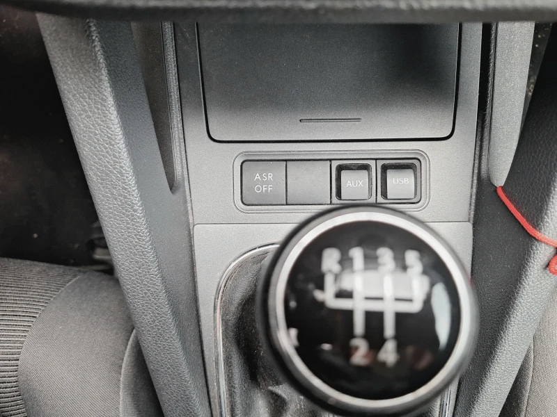 VW Golf Golf V, снимка 9 - Автомобили и джипове - 52474342