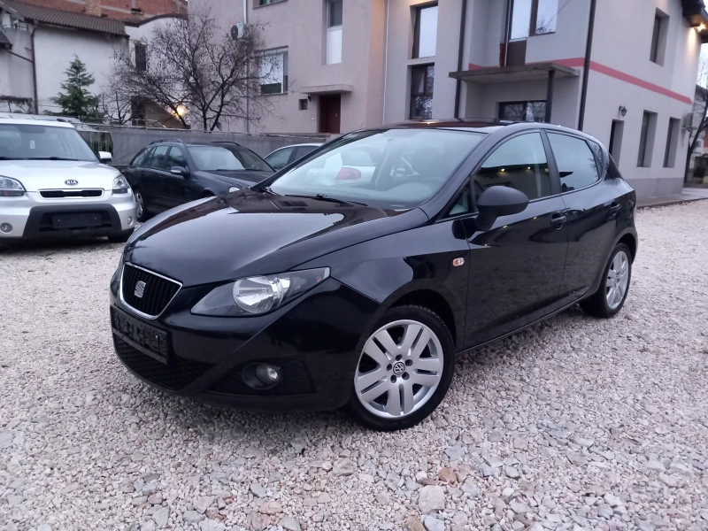 Seat Ibiza 1.4i 86кс Navi, снимка 8 - Автомобили и джипове - 52585575