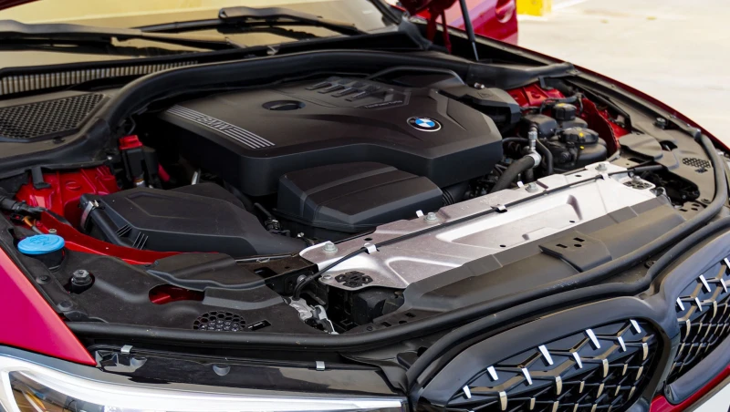 BMW 330 i SportLine G20, снимка 13 - Автомобили и джипове - 52632167