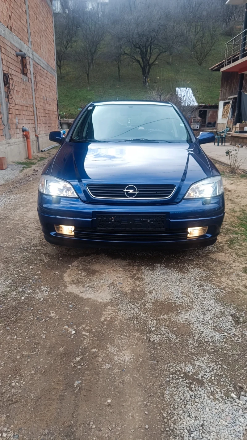 Opel Astra 1.7, снимка 2 - Автомобили и джипове - 52966441