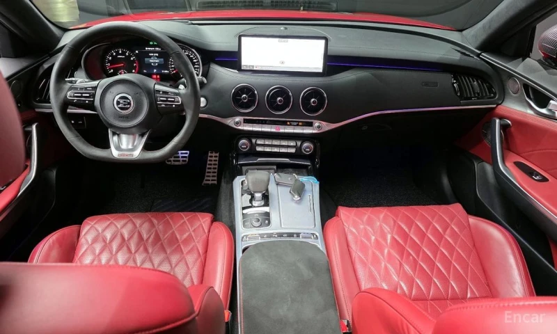 Kia Stinger, снимка 7 - Автомобили и джипове - 53270456