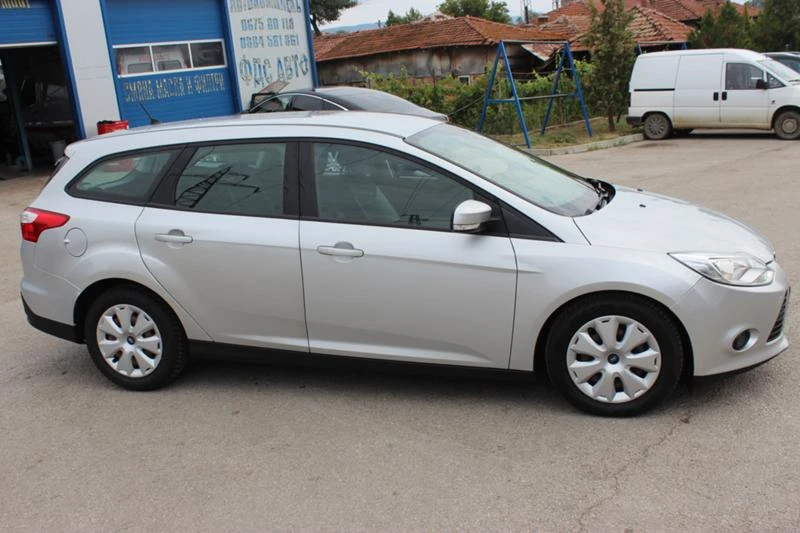 Ford Focus 2.0 tdci 140k.с.АВТОМАТ  FACELIFT Швейцария - изображение 4