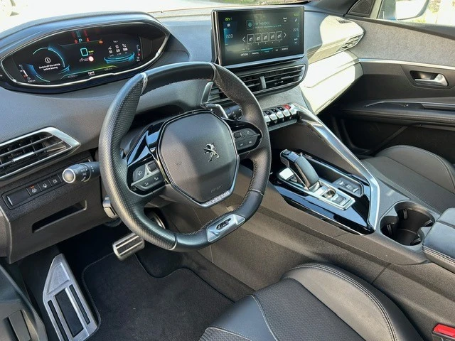 Peugeot 3008  3008 GT PHEV 225 e-AT8 - изображение 7