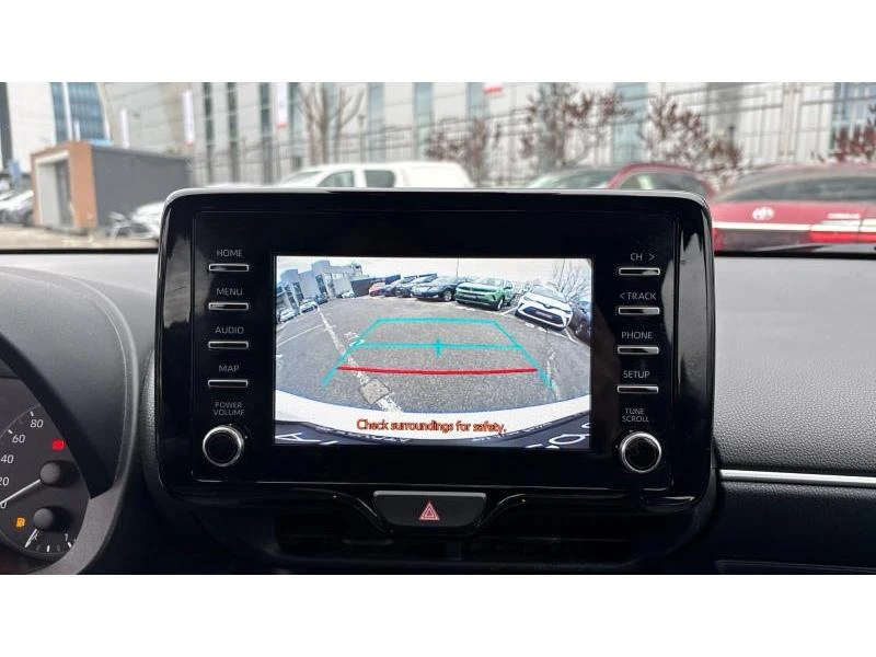 Toyota Yaris 1.5P VVT-I COMFORT, снимка 15 - Автомобили и джипове - 53275595