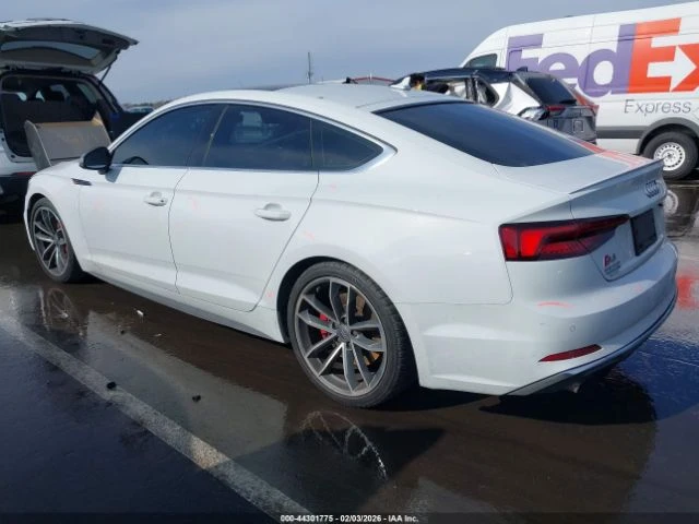 Audi S5 * PREMIUM PLUS* КОЖА* ПОДГРЕВ* ПАНОРАМА* , снимка 3 - Автомобили и джипове - 53991572