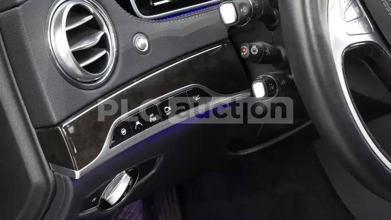 Mercedes-Benz S 600 Адаптивно окачване (ECS)* 360-градусова камера, снимка 16 - Автомобили и джипове - 54122193