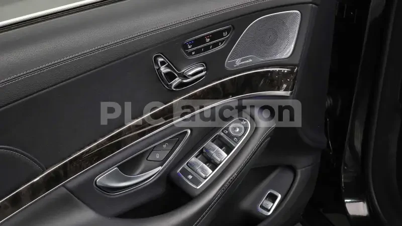 Mercedes-Benz S 600 Адаптивно окачване (ECS)* 360-градусова камера, снимка 17 - Автомобили и джипове - 54122193