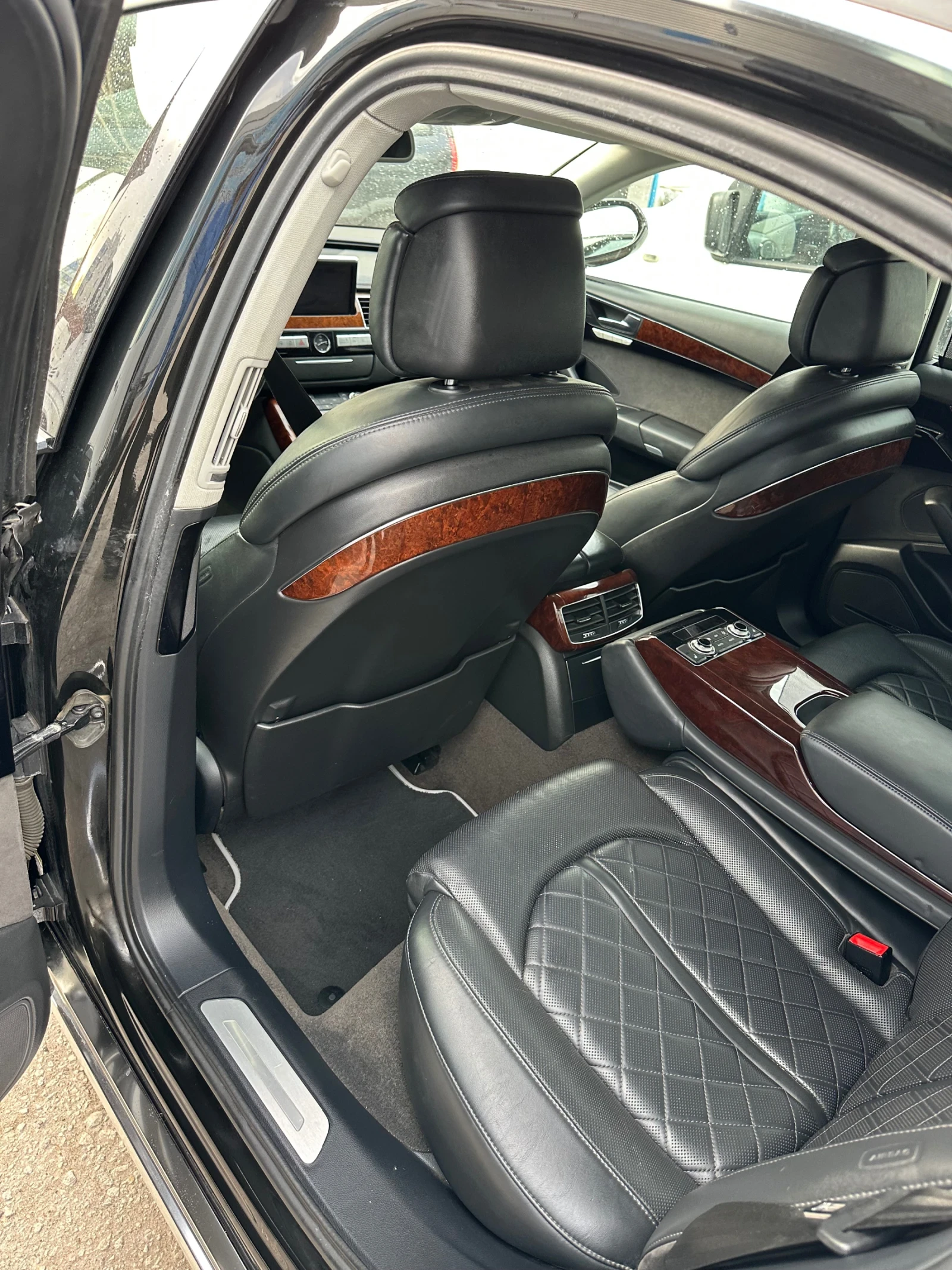 Audi A8 4.2 бензин - изображение 6