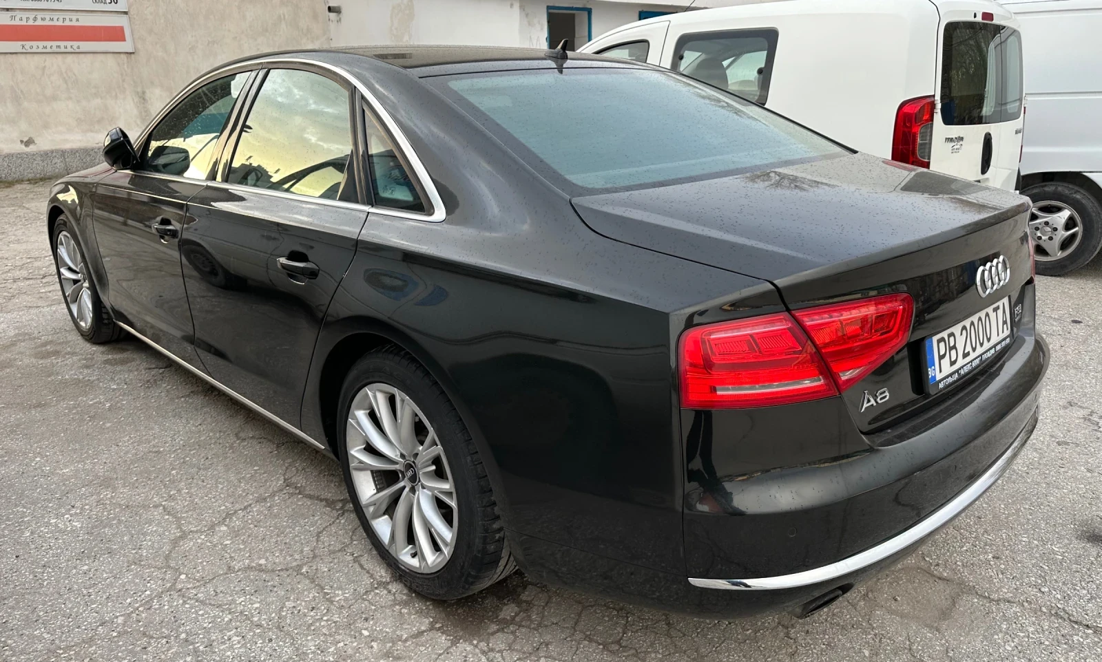 Audi A8 4.2 бензин - изображение 5