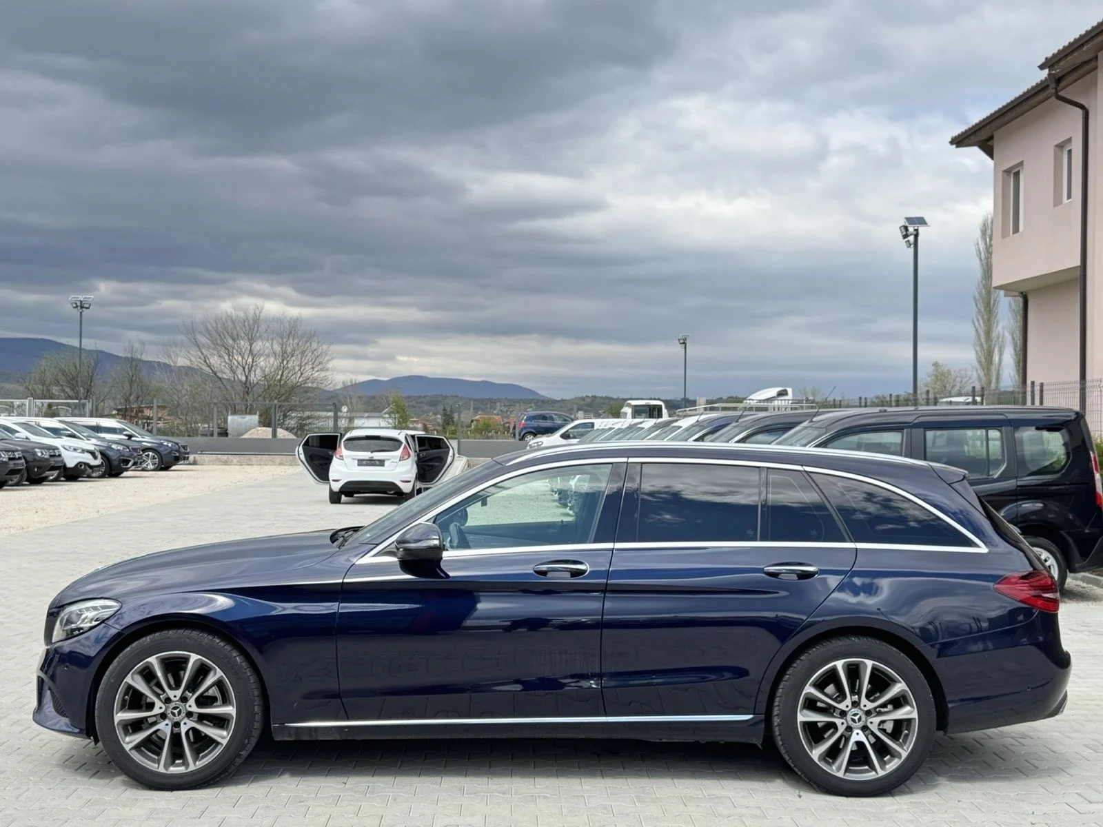 Mercedes-Benz C 220 2.2 D 9G tronic - изображение 7
