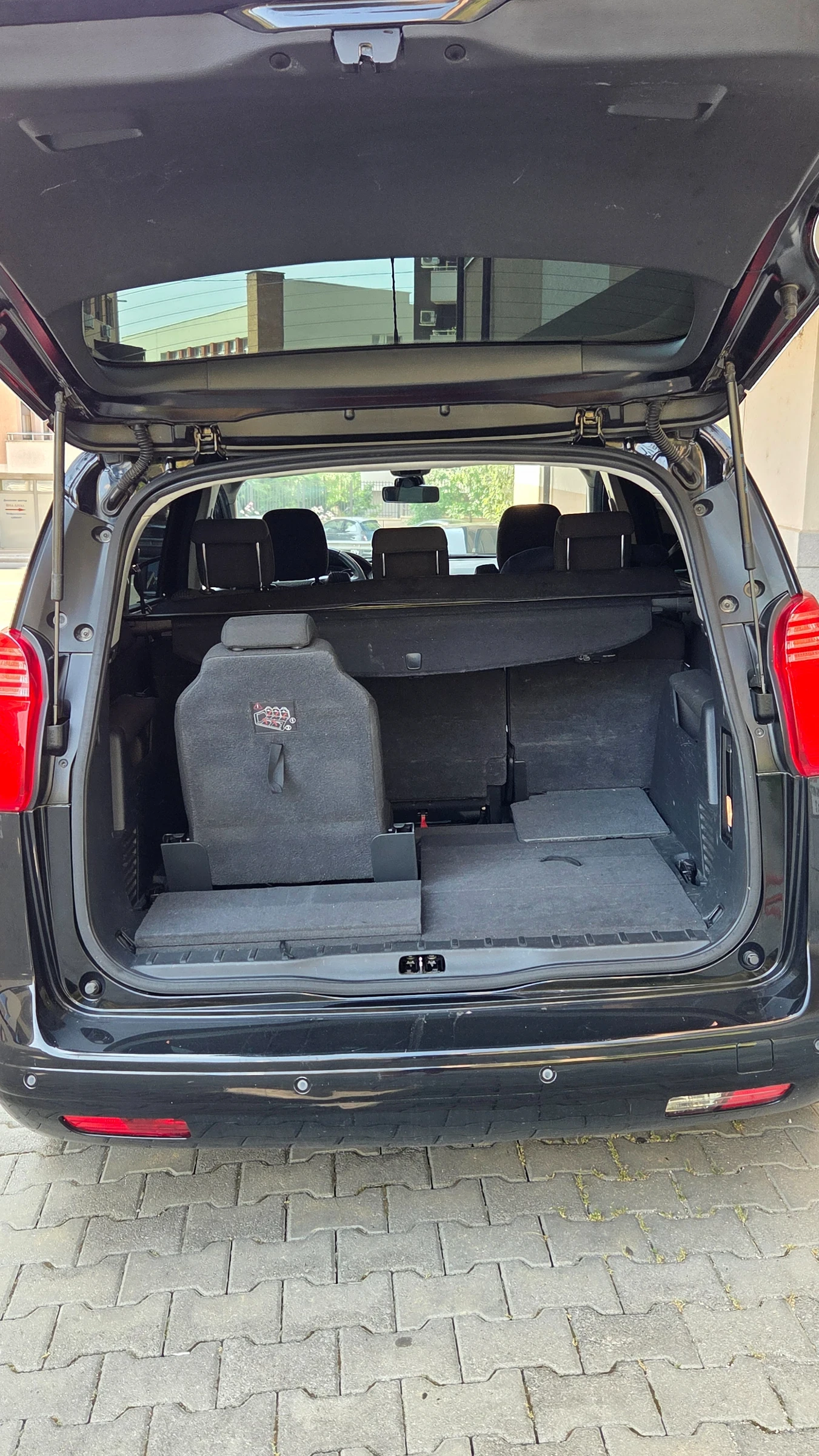 Peugeot 5008 1.6 hdi - изображение 5
