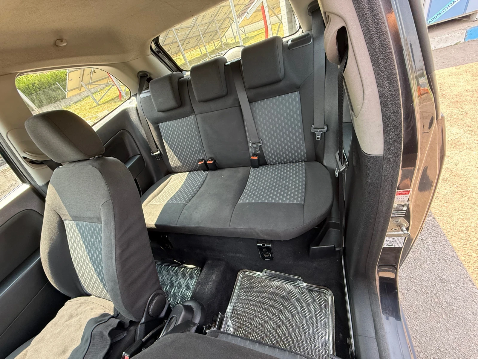 Ford Fiesta МК6 - изображение 8