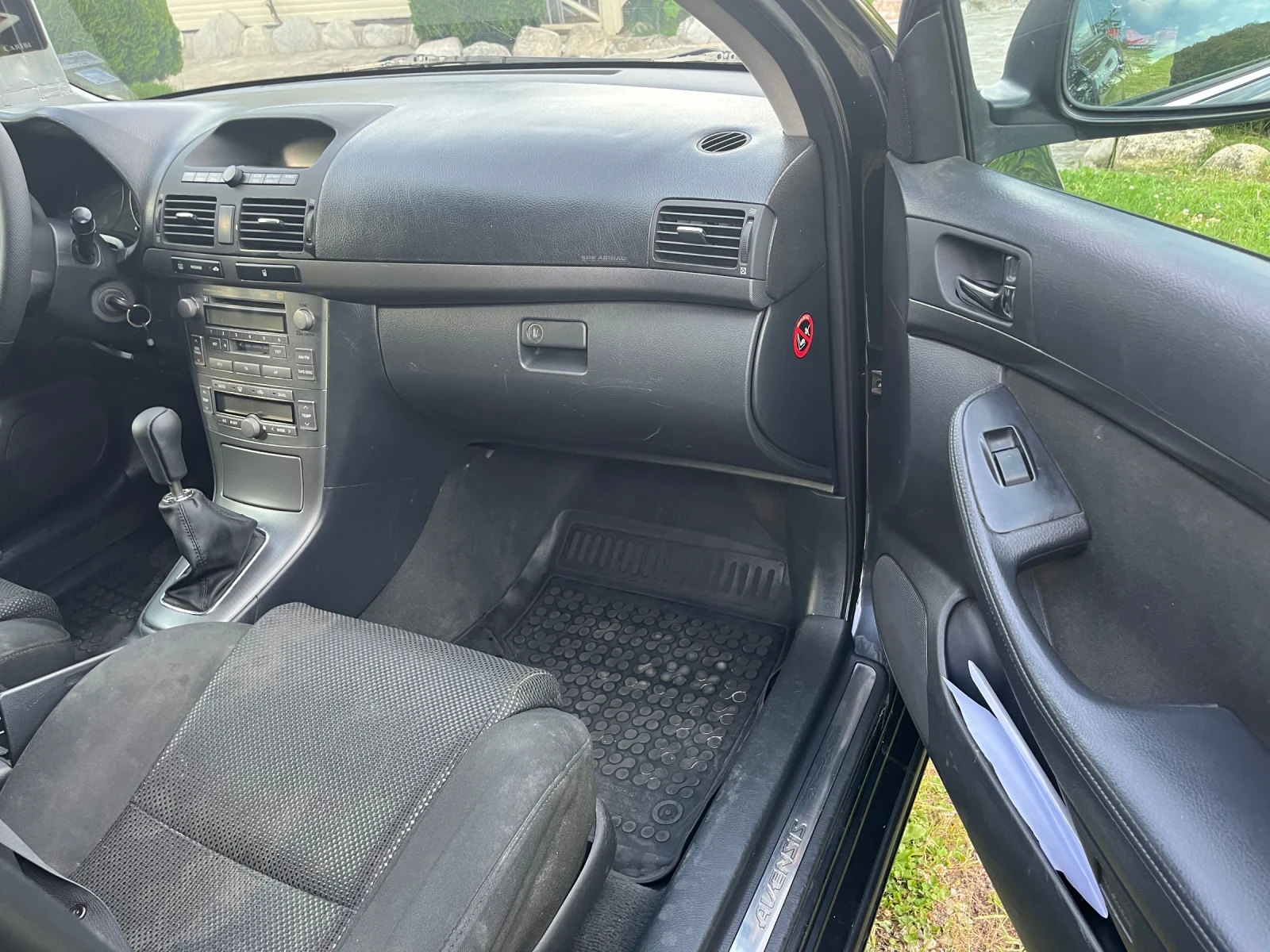 Toyota Avensis  - изображение 4