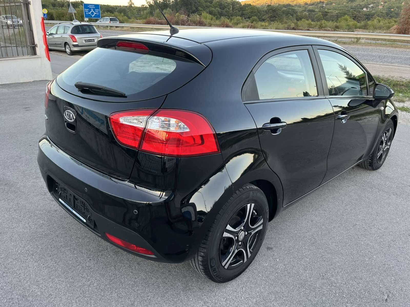 Kia Rio 1.3I 85 кс EURO 5B 137 000км  КЛИМАТИК  - изображение 4