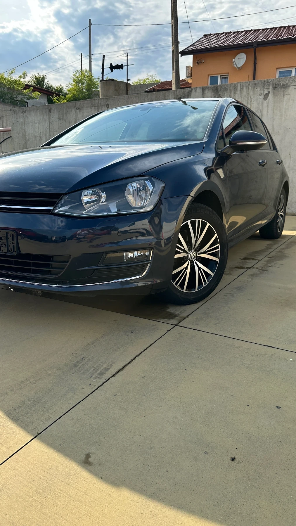 VW Golf ПРОМОЦИЯ. Чисто нов WV Golf 7 ALLSTAR.  - изображение 2