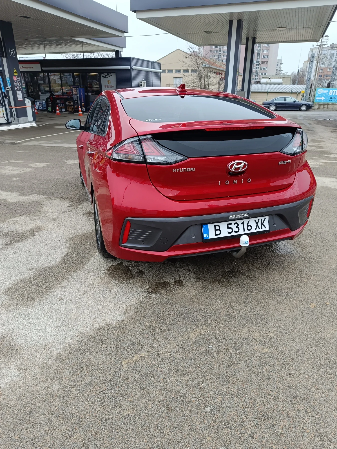 Hyundai Ioniq 1.6 Plug-in Hybrid  - изображение 5