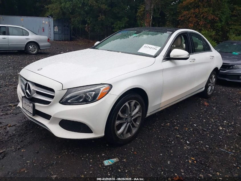 Mercedes-Benz C 300 2015 MERCEDES-BENZ C 300 4MATIC - изображение 3