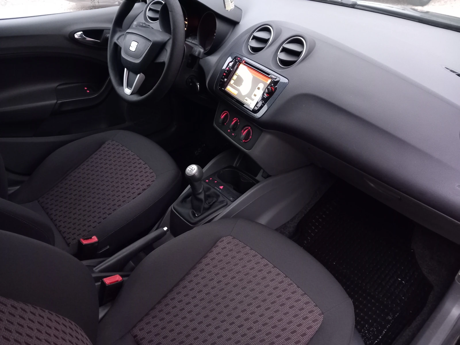 Seat Ibiza 1.4i 86 Navi | Mobile.bg   12