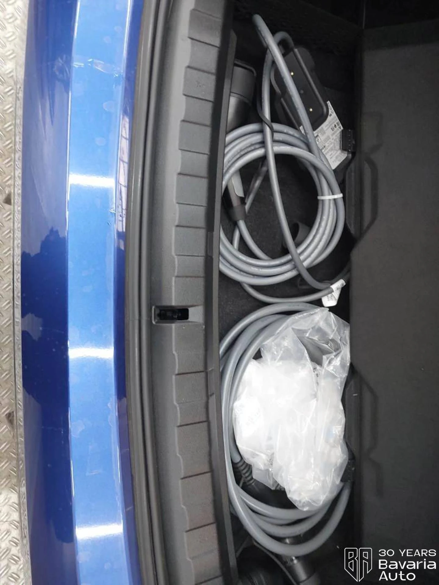 BMW 330 e M Sport Paket Sportautomatic | Mobile.bg � ����������� 14