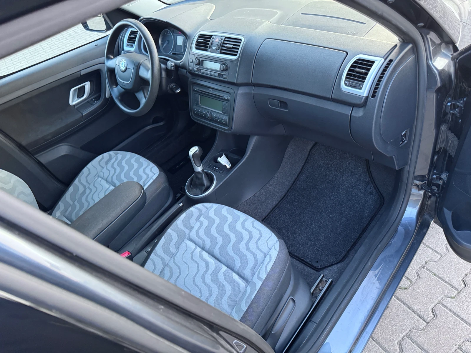 Skoda Roomster 1.4 MPI   86 к.с., снимка 12 - Автомобили и джипове - 53820672