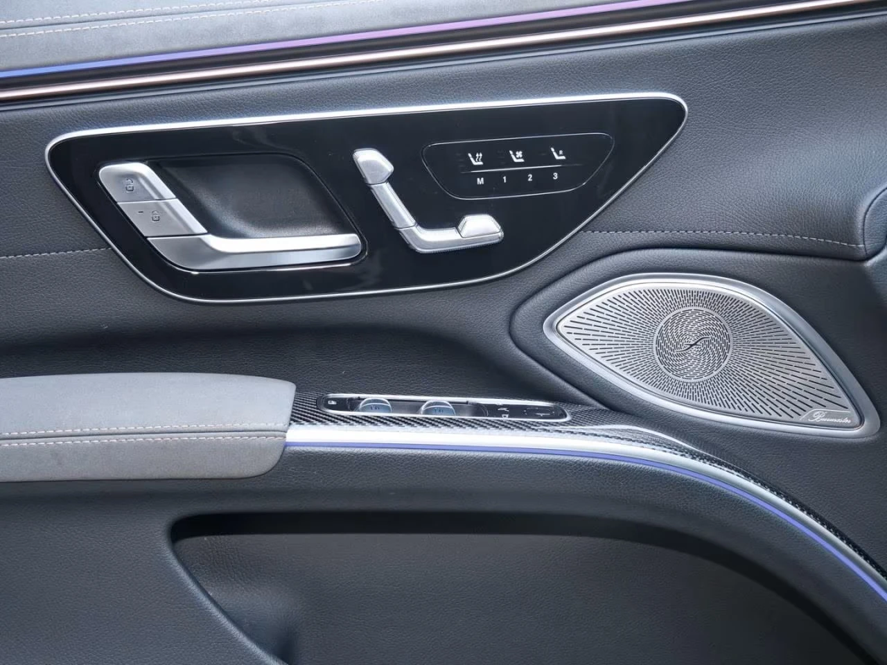 Mercedes-Benz EQS 53 AMG 4M NIGHT PANO HEAD UP , снимка 12 - Автомобили и джипове - 53946463