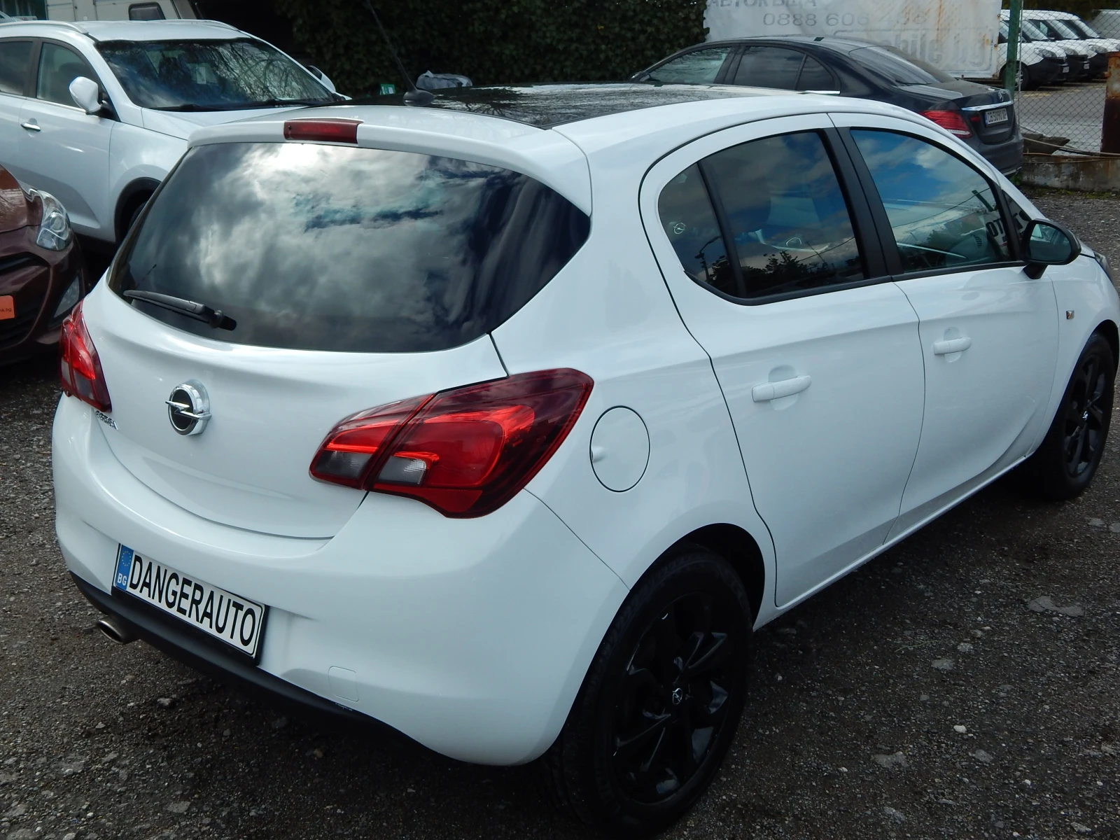 Opel Corsa 1.4i* EURO6* ГАЗ* , снимка 4 - Автомобили и джипове - 54090749