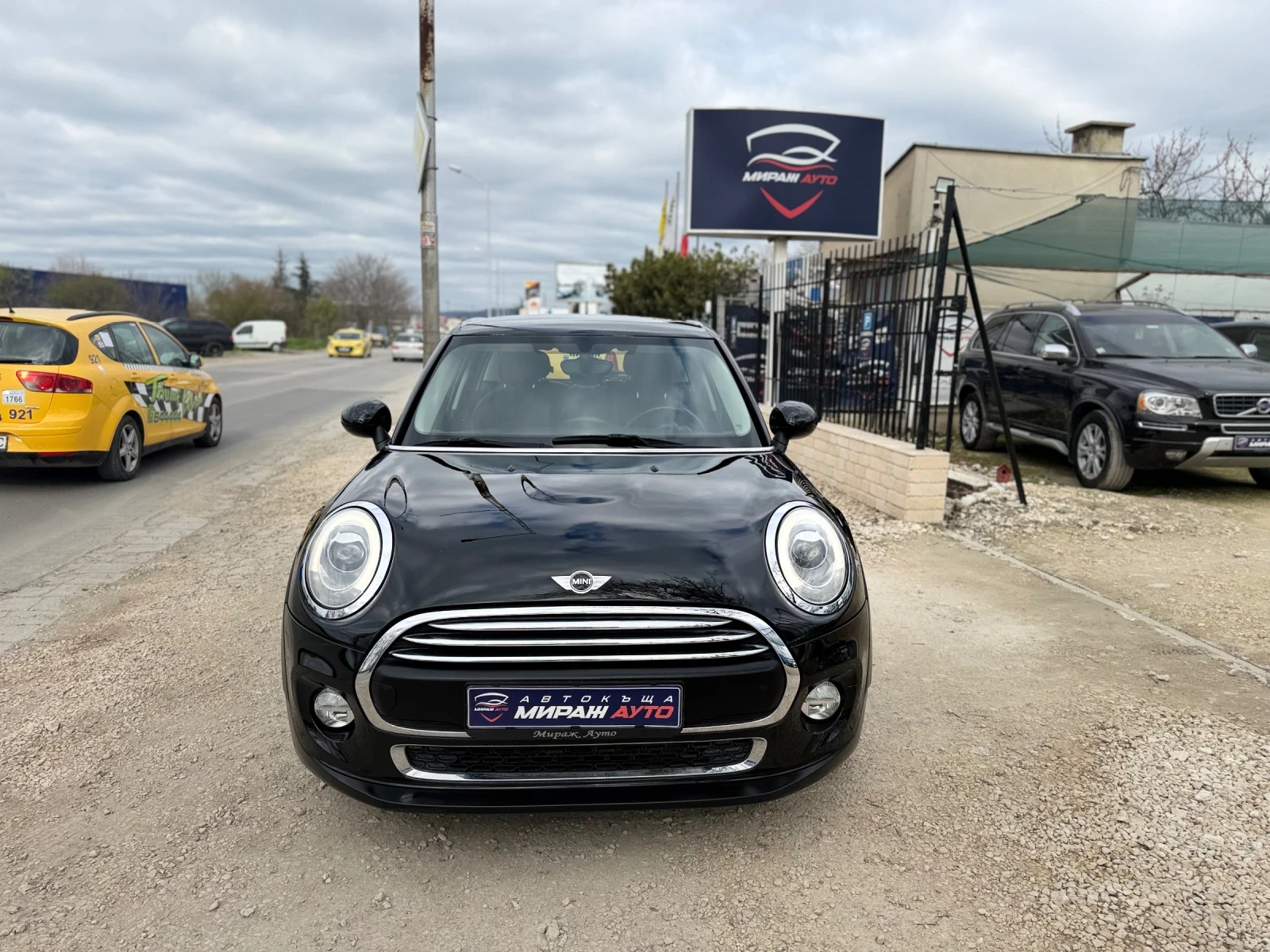 Mini One * * * 62000km* * * , снимка 2 - Автомобили и джипове - 54132194
