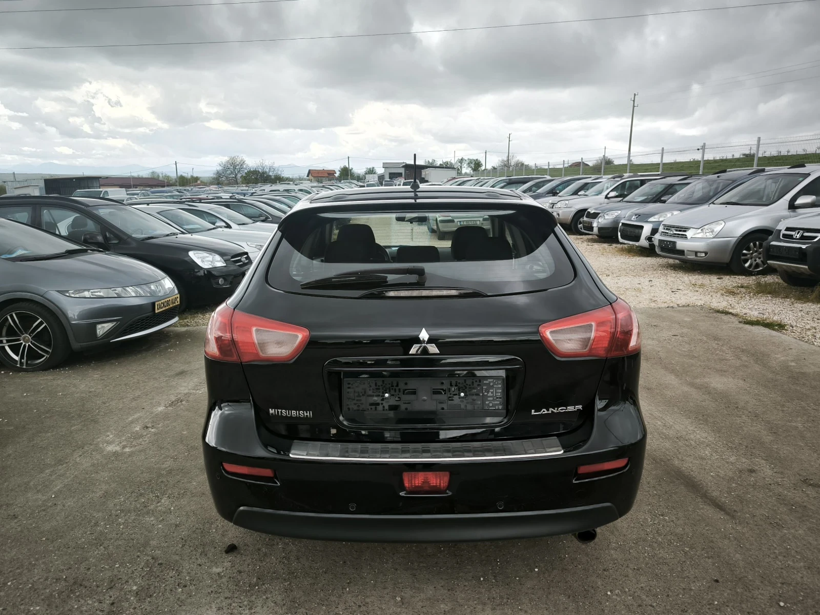 Mitsubishi Lancer 1.8TD, снимка 5 - Автомобили и джипове - 54291909