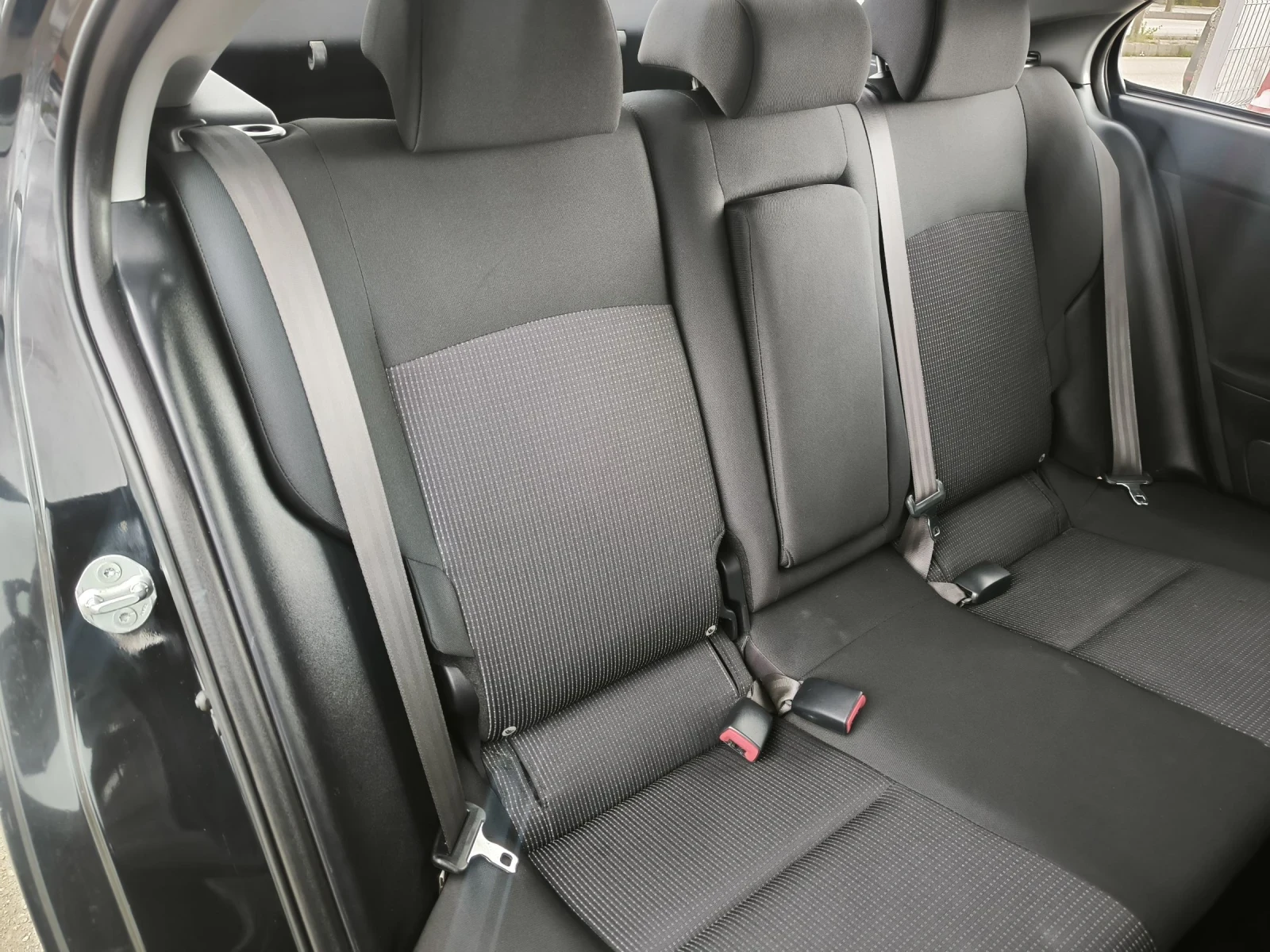 Mitsubishi Lancer 1.8TD, снимка 11 - Автомобили и джипове - 54291909