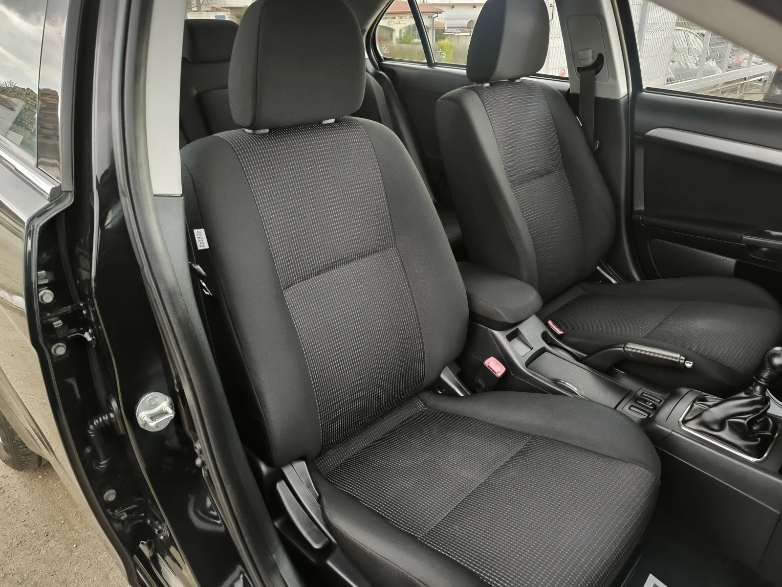 Mitsubishi Lancer 1.8TD, снимка 8 - Автомобили и джипове - 54291909