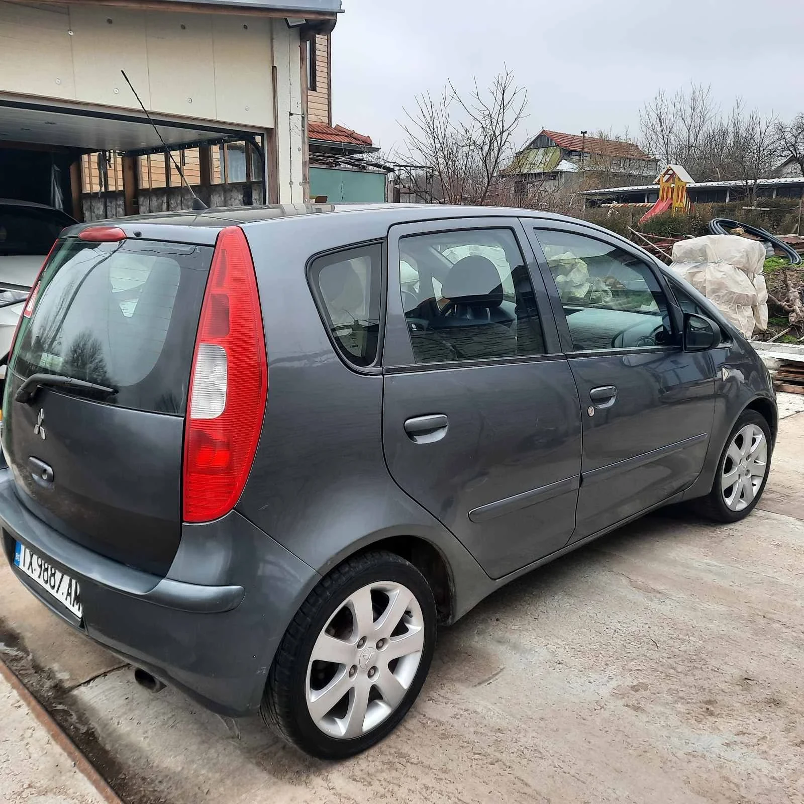 Mitsubishi Colt, снимка 3 - Автомобили и джипове - 54486432
