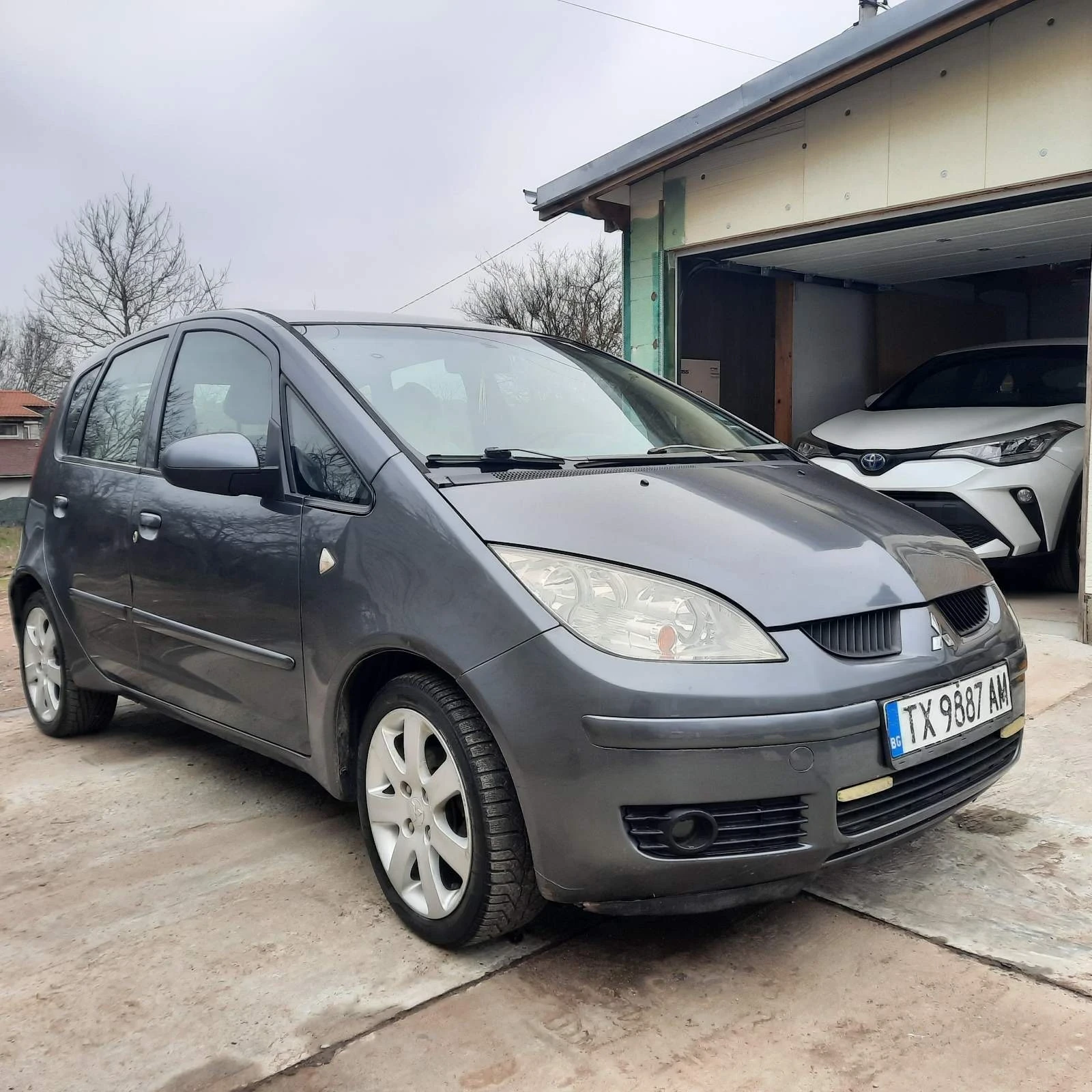 Mitsubishi Colt