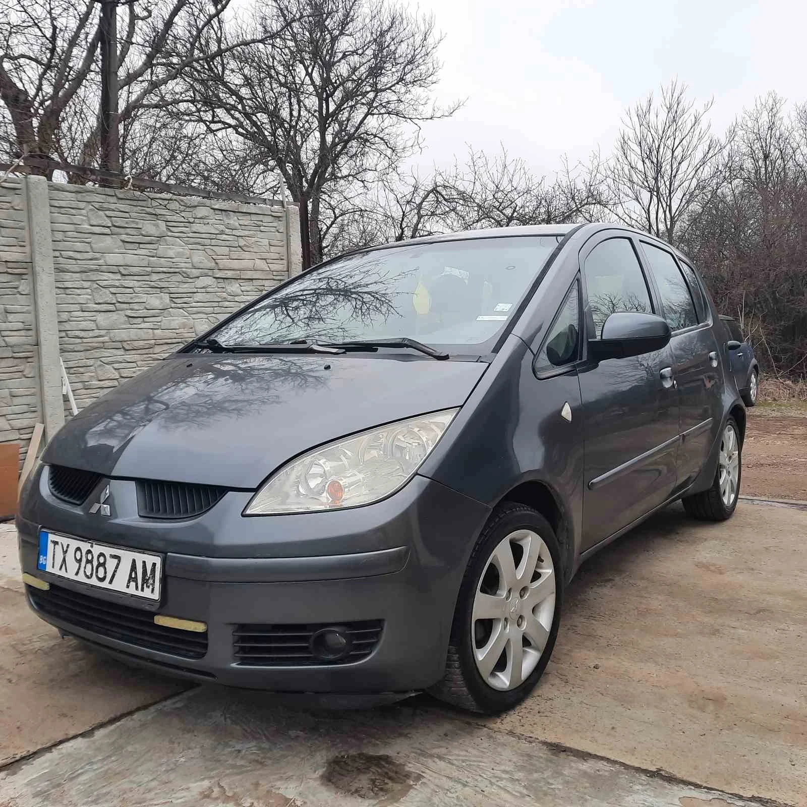 Mitsubishi Colt, снимка 2 - Автомобили и джипове - 54486432