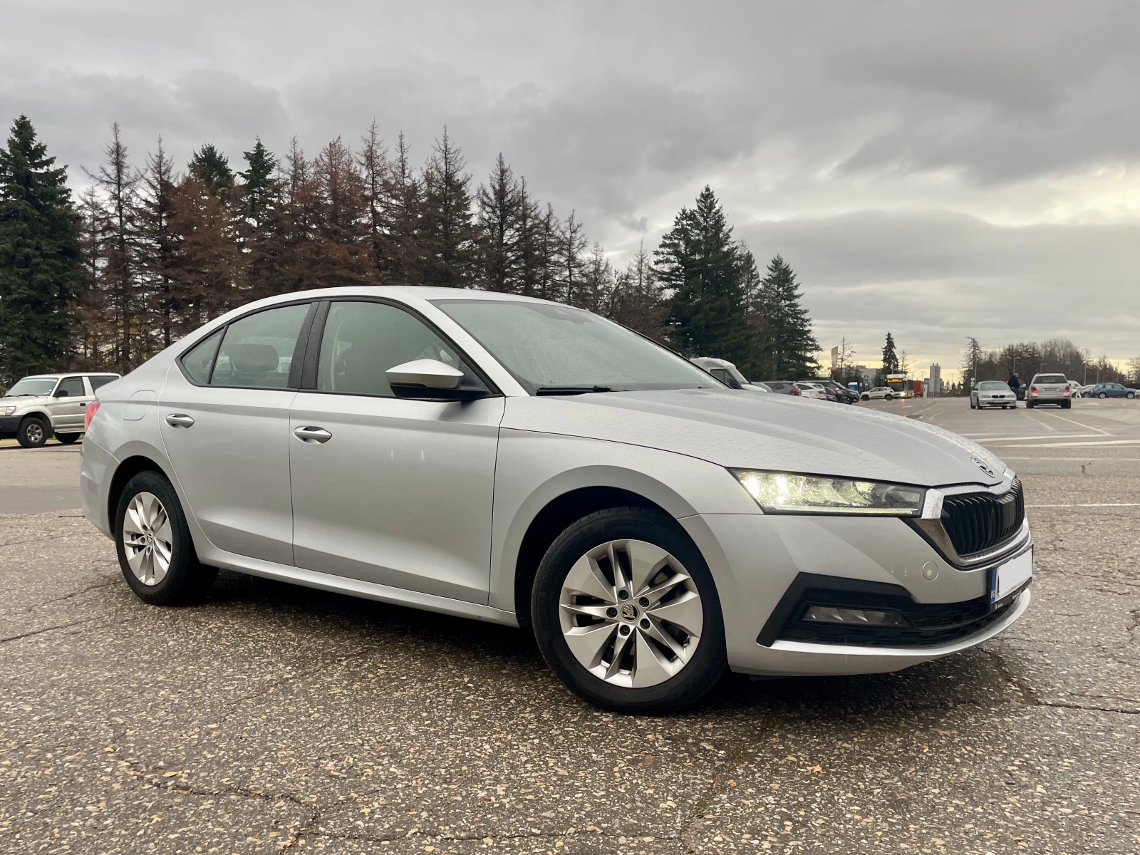 Skoda Octavia ЛИЗИНГ: 190 евро / месец, снимка 4 - Автомобили и джипове - 54557180