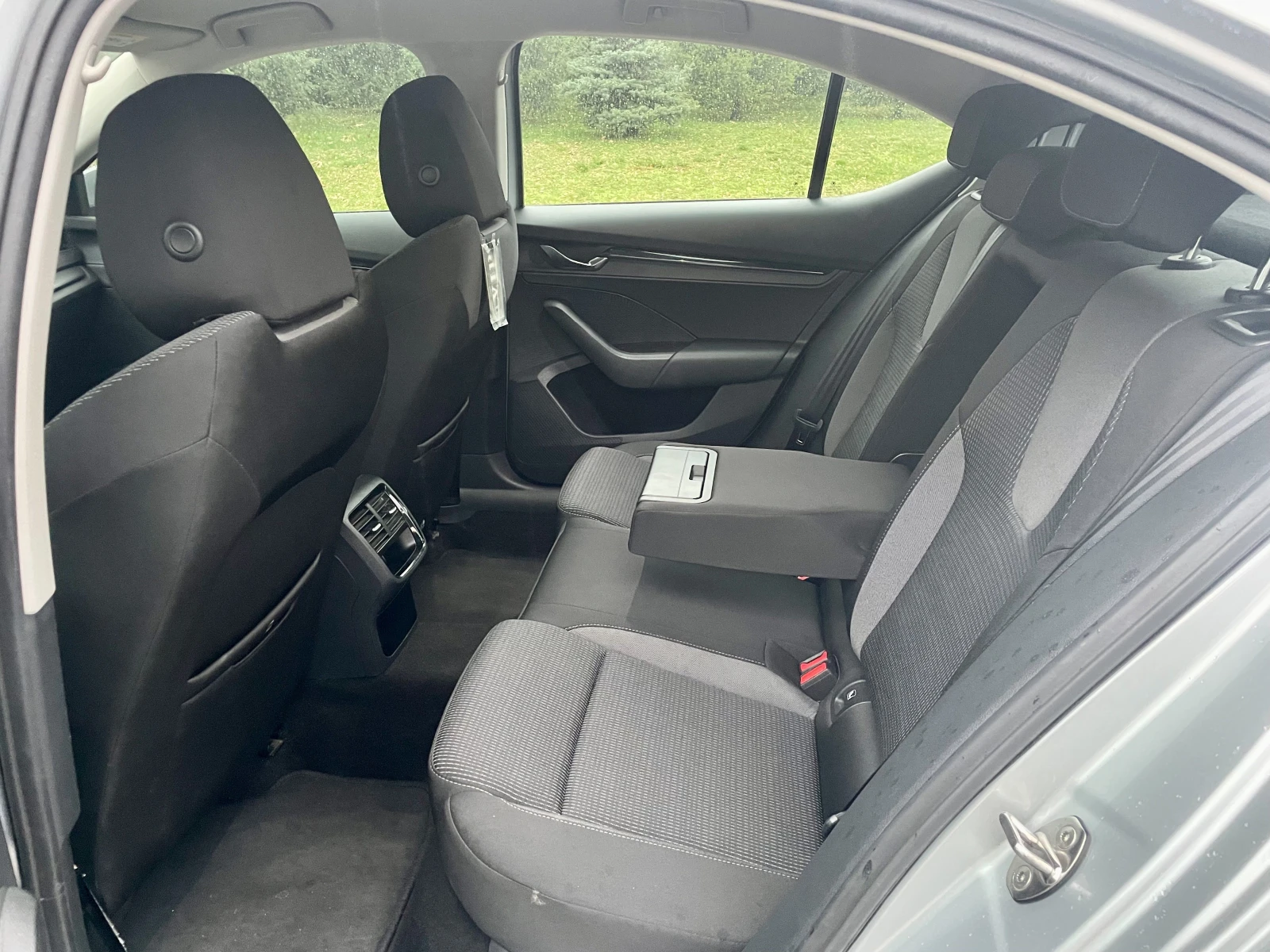 Skoda Octavia ЛИЗИНГ: 190 евро / месец, снимка 11 - Автомобили и джипове - 54557180