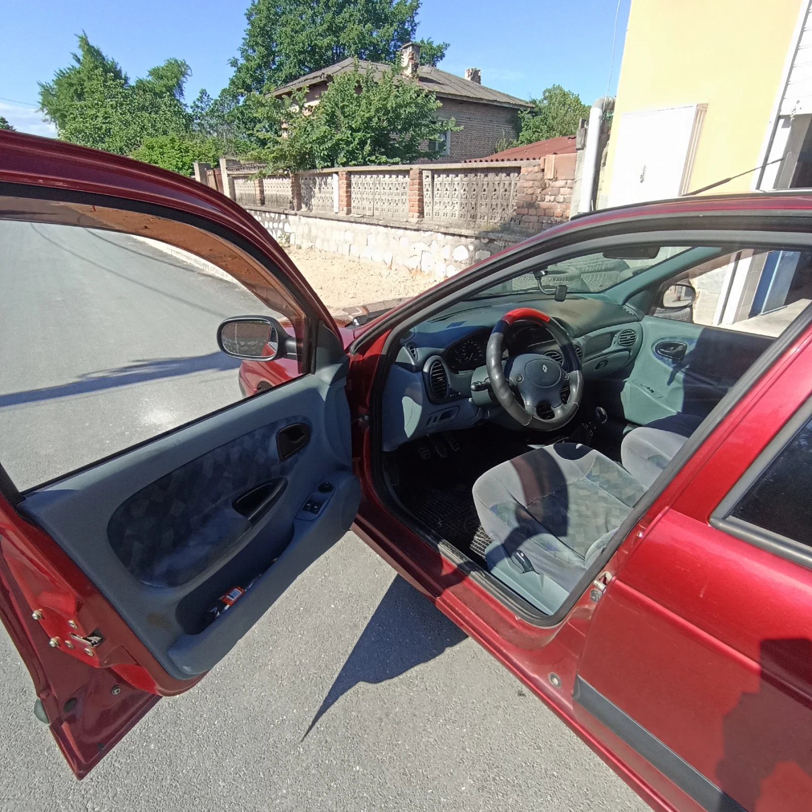 Renault Megane, снимка 5 - Автомобили и джипове - 54724598